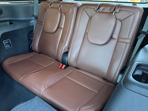 Certified 2025 Lincoln Aviator Reserve w/ Equipment Group 201A AWD/4WD image 15