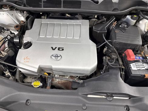 Used 2012 Toyota Venza Limited image 13