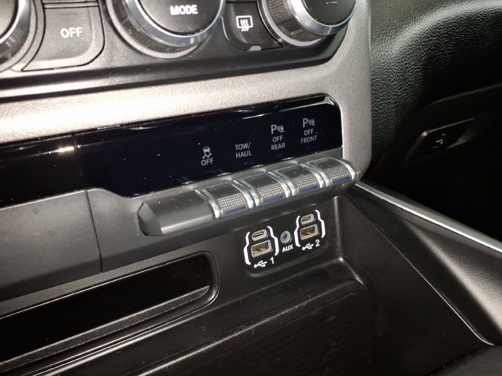 Used 2021 RAM 1500 Big Horn AWD/4WD image 26