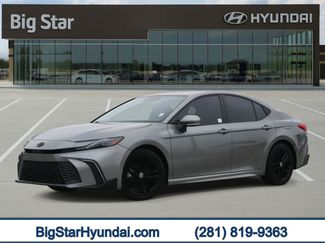 Used 2025 Toyota Camry LE video 1