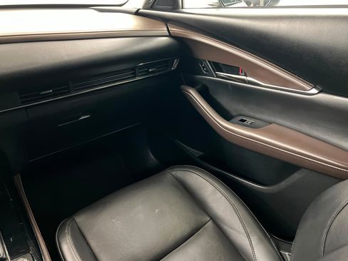 Used 2022 MAZDA CX-30 AWD 2.5 S w/ Premium Package image 11