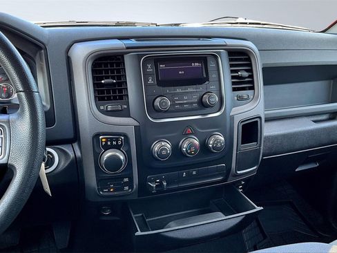 Used 2018 RAM 1500 Express image 6
