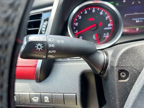 Used 2019 Toyota Camry XSE w/ Navigation Package FWD image 20