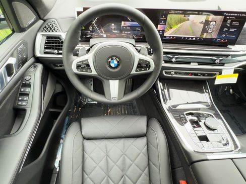New 2026 BMW X7 xDrive40i w/ M Sport Package image 15