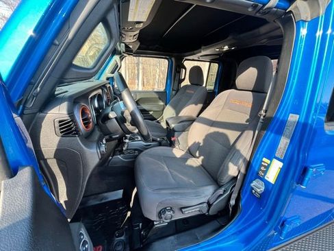 Used 2023 Jeep Gladiator Mojave w/ LED Lighting Group image 17