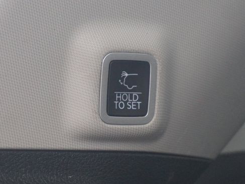 Used 2023 Jeep Grand Cherokee 4WD 4xe image 21