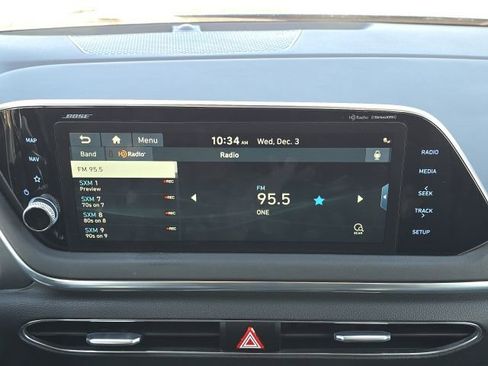 Used 2021 Hyundai Sonata Limited w/ Preferred Accessory Package image 31