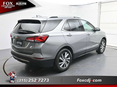Used 2024 Chevrolet Equinox Premier AWD/4WD image 16