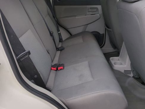 Used 2008 Jeep Liberty Sport image 19