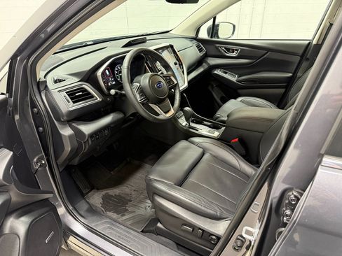 Used 2024 Subaru Ascent Limited w/ Technology Package AWD/4WD image 11
