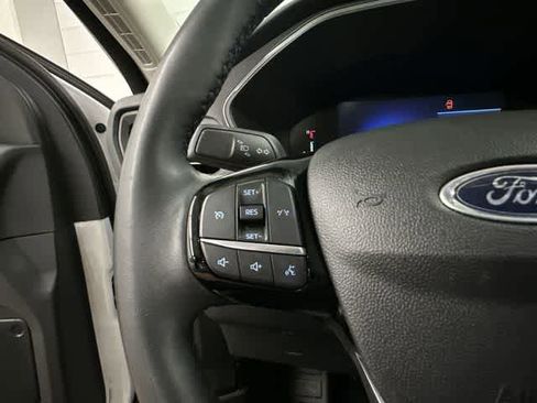 Used 2023 Ford Escape Active AWD/4WD image 8