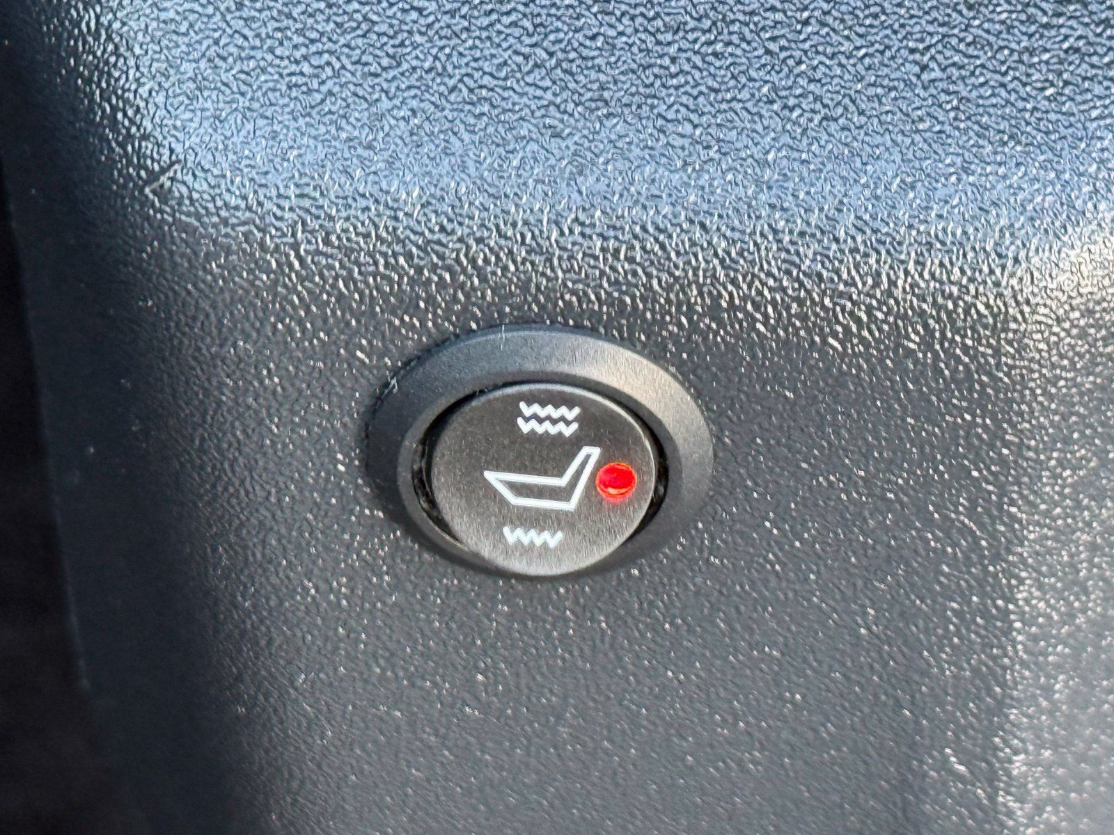 Used 2023 Ford Expedition XL AWD/4WD image 40