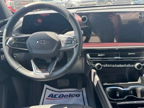 Used 2026 Chevrolet Traverse Z71 AWD/4WD image 19