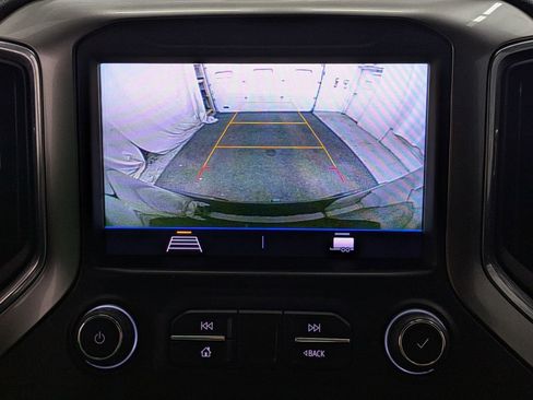 Used 2021 Chevrolet Silverado 1500 LT Trail Boss image 10