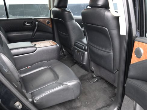 Used 2021 Nissan Armada SL w/ Captain's Chairs Package RWD image 10