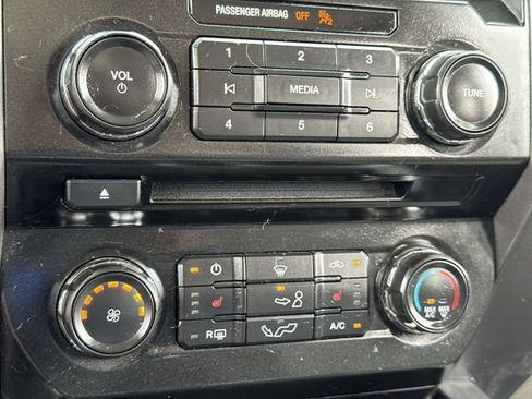 Used 2018 Ford F150 XLT w/ Equipment Group 302A Luxury RWD image 15