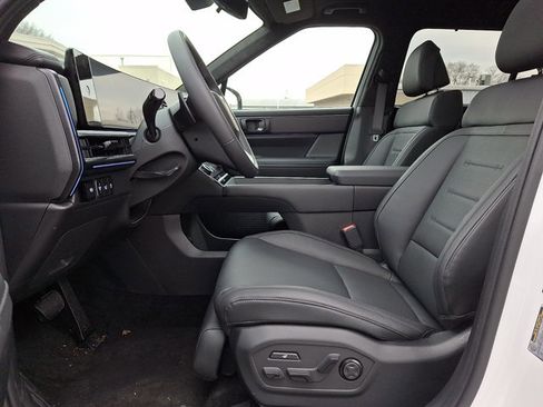 New 2026 Hyundai Santa Fe Calligraphy AWD/4WD image 10