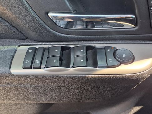 Used 2013 Chevrolet Silverado 2500 LTZ w/ LTZ Plus Package AWD/4WD image 8