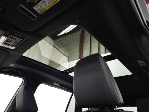 Used 2025 Lexus TX 350 AWD w/ Technology Package image 16