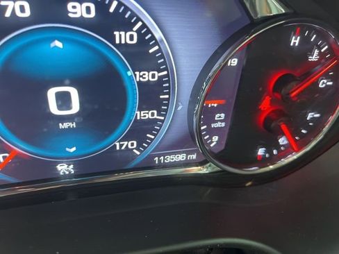 Used 2018 GMC Acadia Denali w/ Technology Package image 12