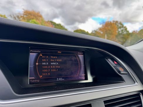 Used 2013 Audi A4 2.0T Premium Plus w/ Premium Plus Pkg image 20