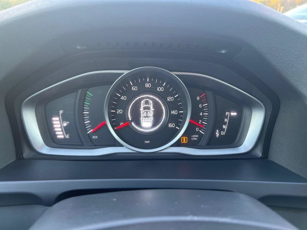 Used 2017 Volvo S60 T5 Dynamic AWD/4WD image 22