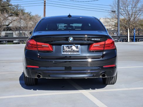 Used 2018 BMW 530i image 8