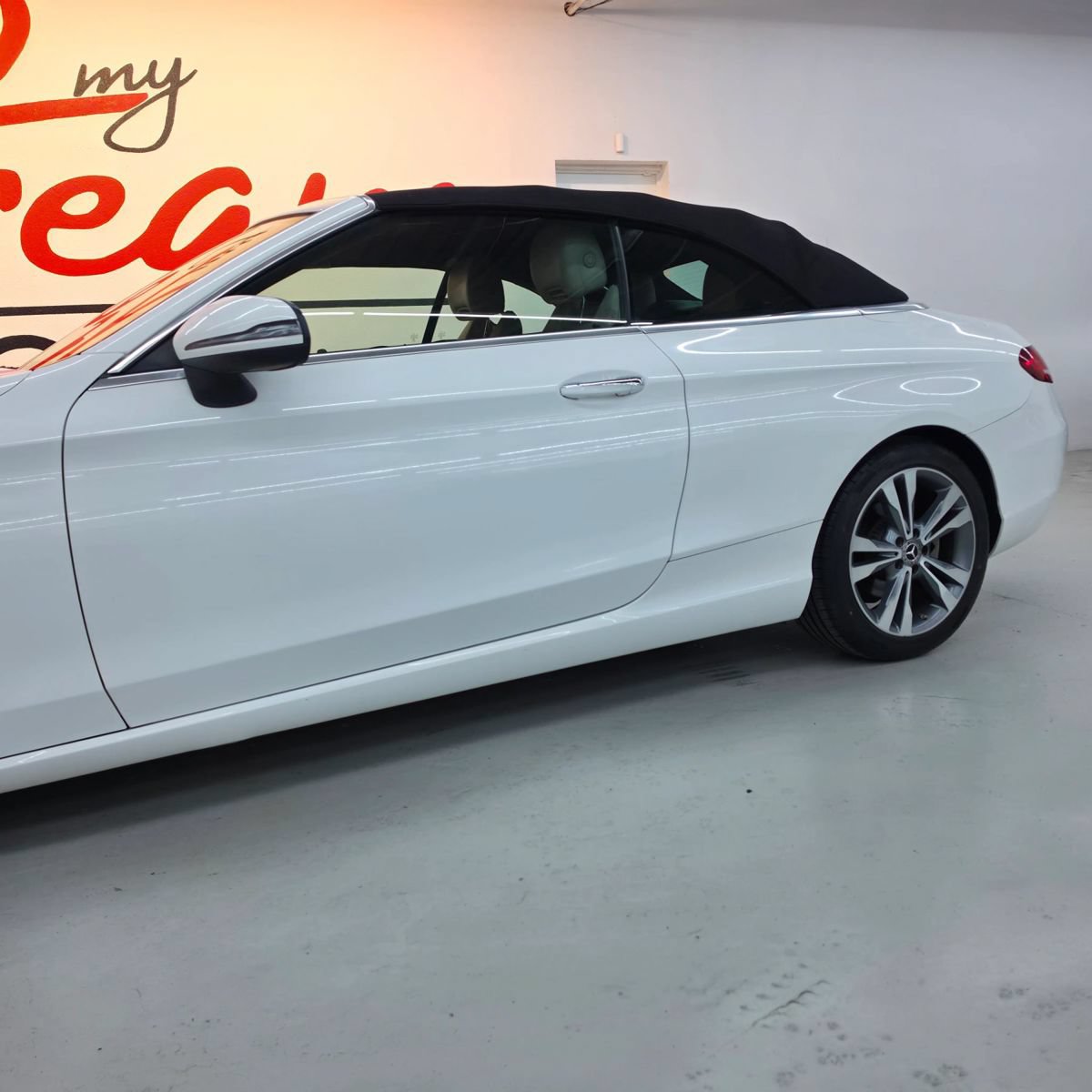 Used 2018 Mercedes-Benz C 300 Cabriolet image 7