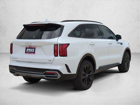 Used 2023 Kia Sorento SX AWD/4WD image 5