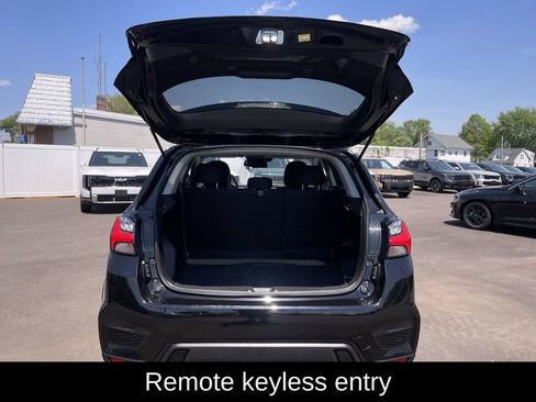 Used 2025 Mitsubishi Outlander Sport AWD image 14