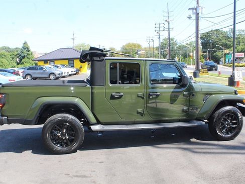 Used 2021 Jeep Gladiator Sport image 22