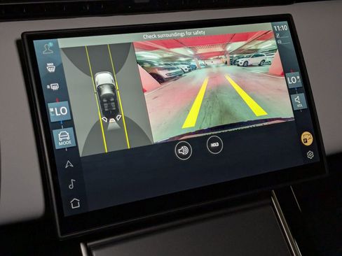 New 2026 Land Rover Range Rover Evoque S image 13