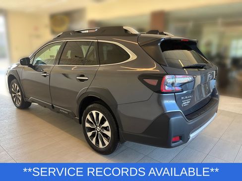 Used 2025 Subaru Outback Touring XT w/ Popular Package #2 AWD/4WD image 3