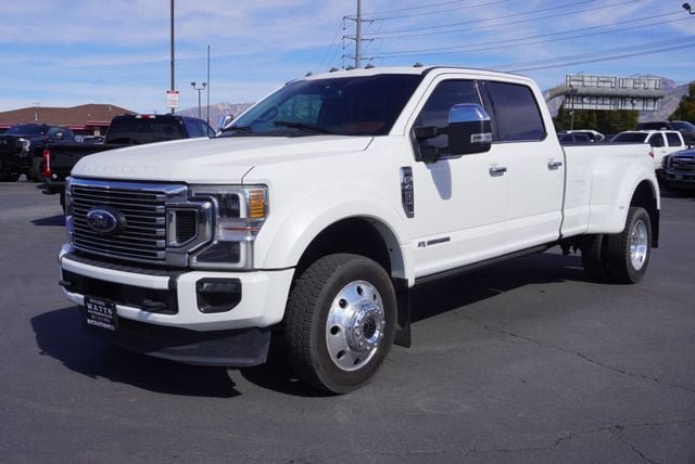 Used 2022 Ford F450 Platinum w/ FX4 Off-Road Package AWD/4WD image 1