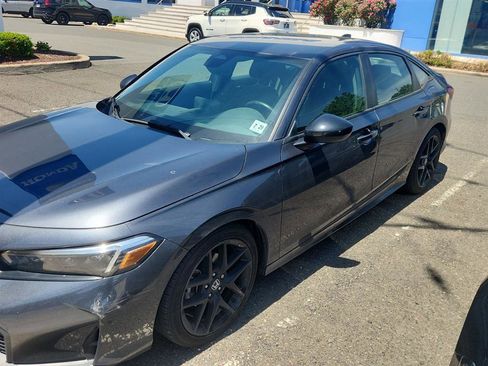 Used 2025 Honda Civic Sport image 1