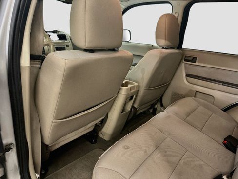 Used 2012 Ford Escape XLT AWD/4WD image 26