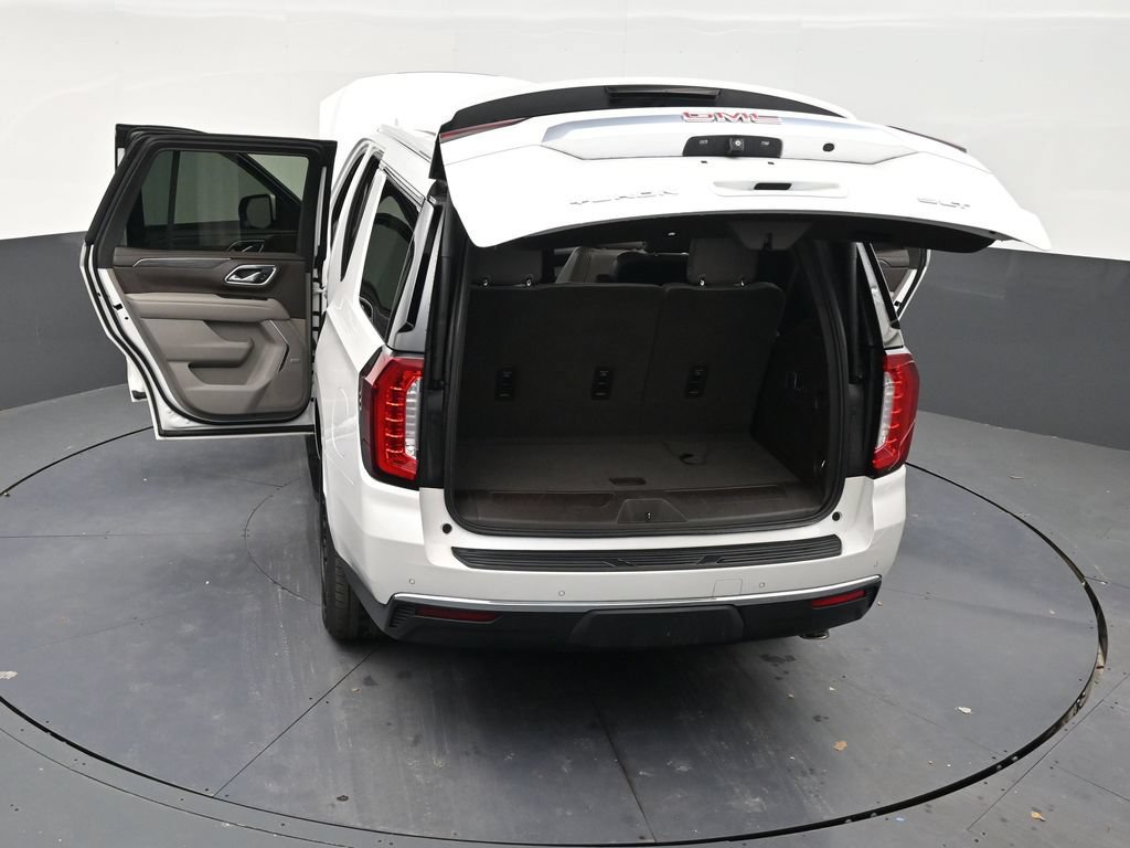 Used 2021 GMC Yukon SLT w/ SLT Premium Package RWD image 32