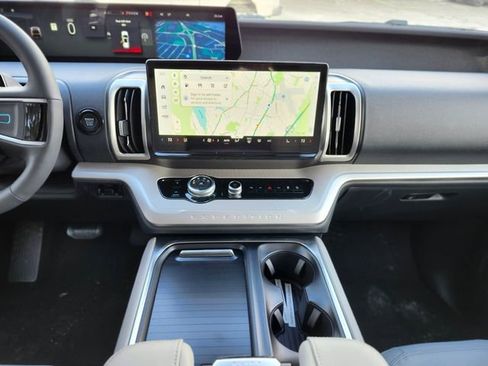 New 2026 Ford Expedition Max Active image 14