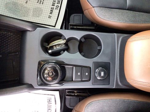 Used 2023 Ford Bronco Sport Outer Banks w/ Tech Package image 19