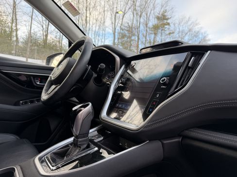 Used 2020 Subaru Outback Limited XT image 40