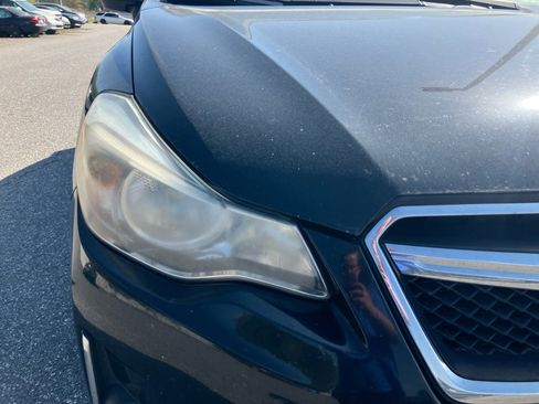 Used 2017 Subaru Crosstrek 2.0i Premium image 24