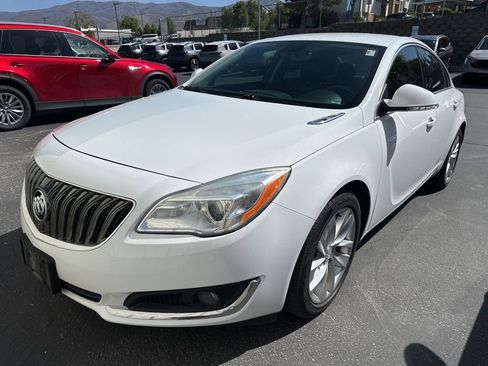 Used 2016 Buick Regal Premium image 1