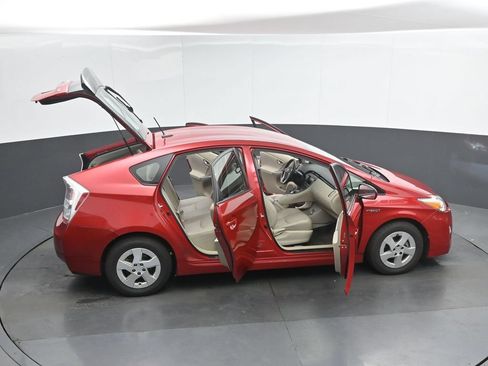 Used 2011 Toyota Prius Four w/ Navigation Pkg FWD image 40