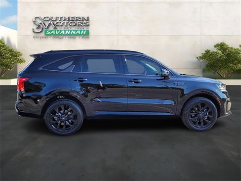 Used 2023 Kia Sorento SX image 6