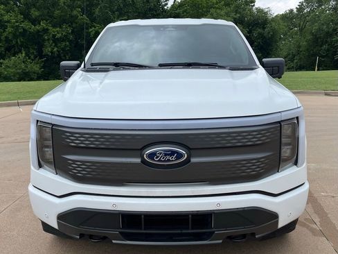 Used 2023 Ford F150 Lightning XLT AWD/4WD image 8