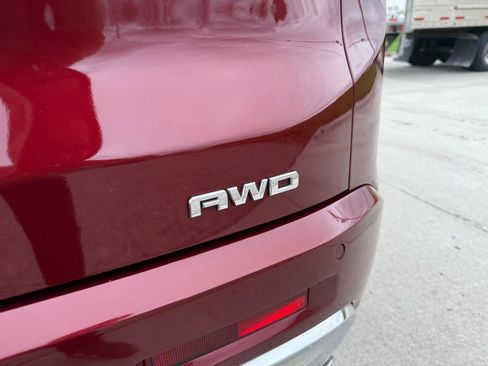 Used 2017 GMC Acadia Denali w/ Technology Package AWD/4WD image 24