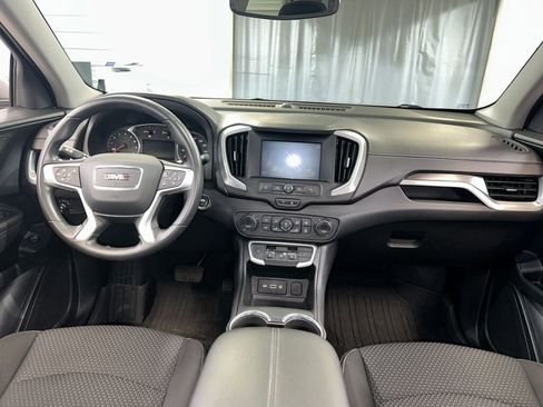 Certified 2022 GMC Terrain SLE w/ Driver Convenience Package image 31