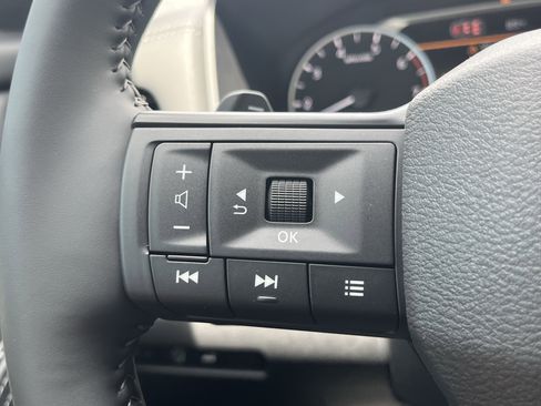 New 2026 Nissan Rogue SV w/ Cold Weather Package FWD image 33