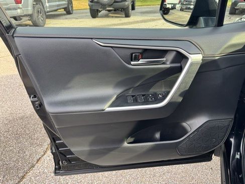 Used 2024 Toyota RAV4 Adventure image 10