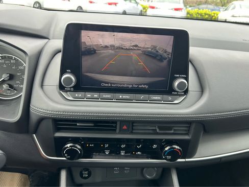 New 2026 Nissan Rogue S image 8